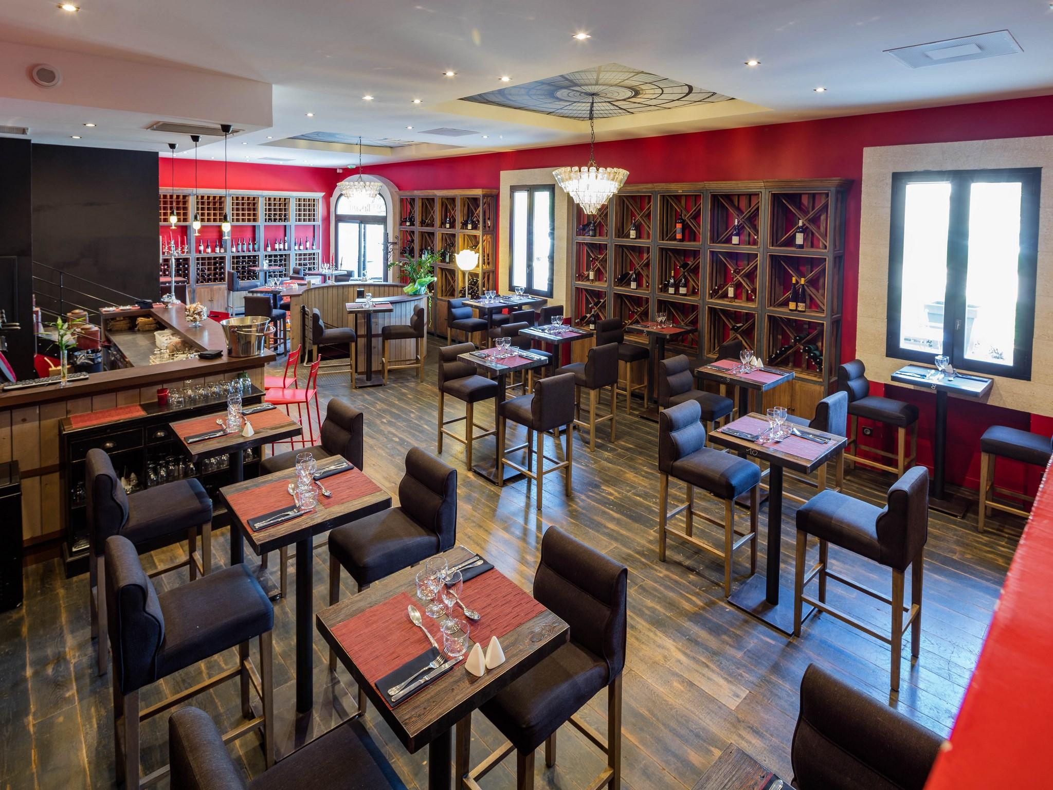 Hotel Garrigae Distillerie De 4*